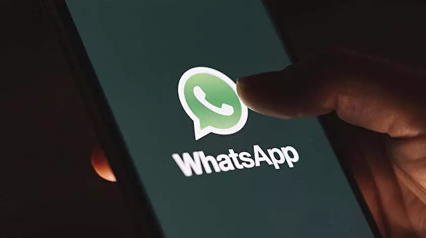 WhatsApp, Mesajlara Emoji İle Tepki Verme Özelliğini Getiriyor!