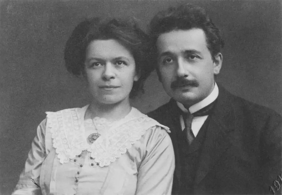 Albert Einstein karısı Mileva Maric