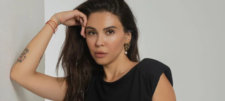 Dilara-aksuyek-kimdir